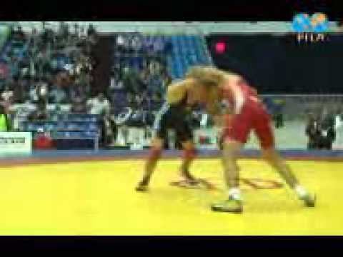 WILD Urs (SUI) -- AKGUL Sezar (TUR)  1/16 Finale