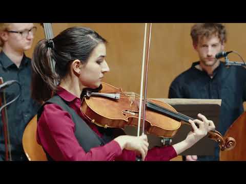 Britten — Lachrymae
