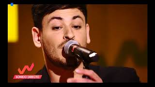 Cepeda canta &quot;Esta vez&quot; a piano acompañado de Manu Guix