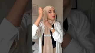 Download lagu no-slip Hijab Hack (via @bak.hajar) #modestwear #shorts #hijab mp3