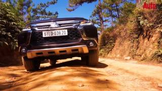 Download lagu Pajero Sport 2017 -  Autonet mp3