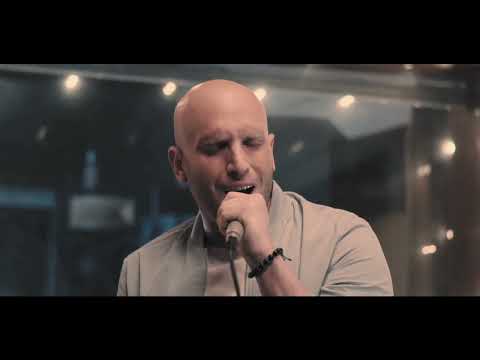 Easy Ou Hard - Denis Baum