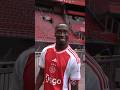 Carlos Forbs already likes the Ajax stadium! ?