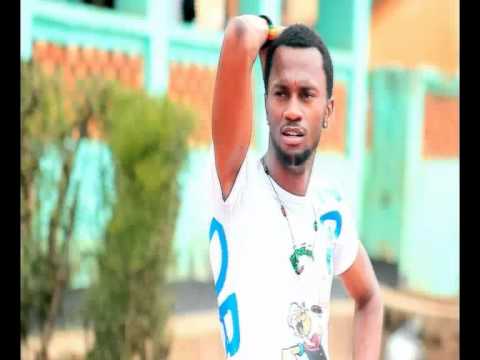 Madia feat Ced Koncept dans Mwampoyi