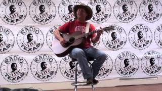 Kyle Park 'My Beer Can' | Radio Texas, LIVE!
