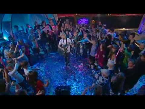 Ulrik Munther - Life - Lyrics