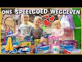 ONS SPEELGOED WEGGEVEN AAN STICHTING JARiGE JOB  ? | Bellinga Vlog #1999