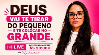 DEUS ESTÁ TIRANDO DO CAMINHO O QUE ATRASAVA VOCÊ.