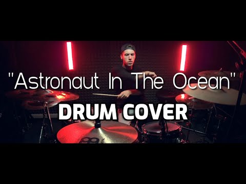 ME AStronaut in the ocean song