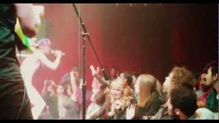 Diamond Rings - clip of Day &amp; Night [live 8 November 2012]