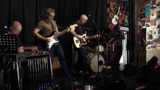 "If I Could Only Close My Eyes" sound check - Victor Krummenacher