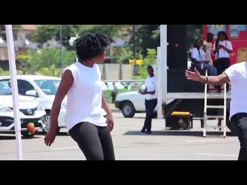 AFUNIKA PIKI PIKI DANCE