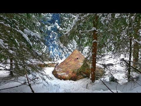 Solo Winter Bushcraft Camp - 4 Days Off the Grid [Full Documentary]