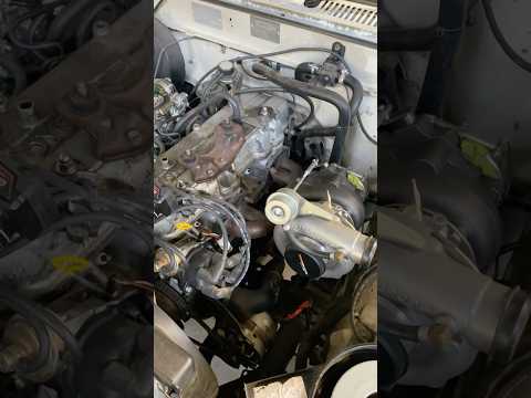 1989 Toyota Hilux 22R Turbo Install #turbo22r #sfcustomcycles #turbohilux