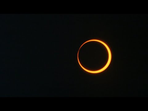 Oggi la maestosa eclissi solare anulare: ecco cosa accadrà e come vedere l'Anello di Fuoco