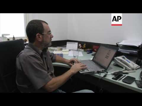 Analyst comments on mystery air strikes on Libya militant positions