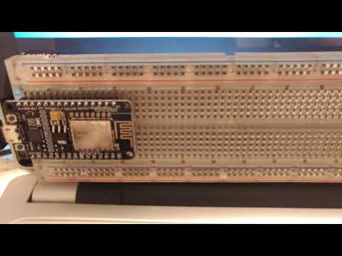 Implementazione di un server web HTTPS per controllare a distanza il LED integrato nel'ESP8266