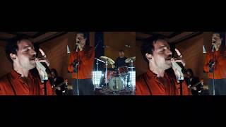 La Tierra Giró Music Video