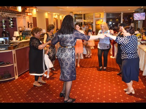 03 HORA MARE la BOTEZ