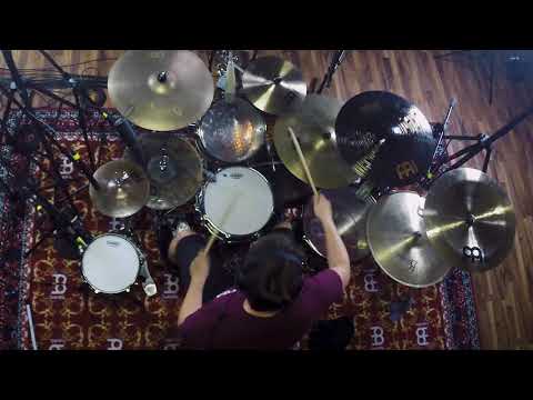 Mike Malyan plays "Aestivation" by Benjamin van Geest