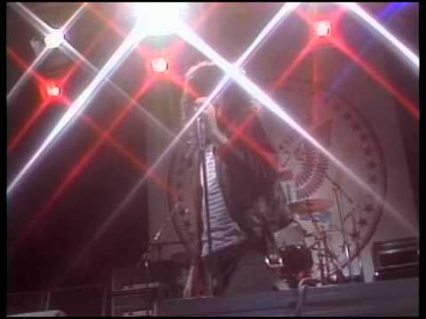 Ramones!  We Want The Airwaves, live on the Tomorrow Show (High Quality)