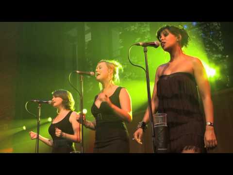 Francis Rossi - Live at St Lukes Trailer