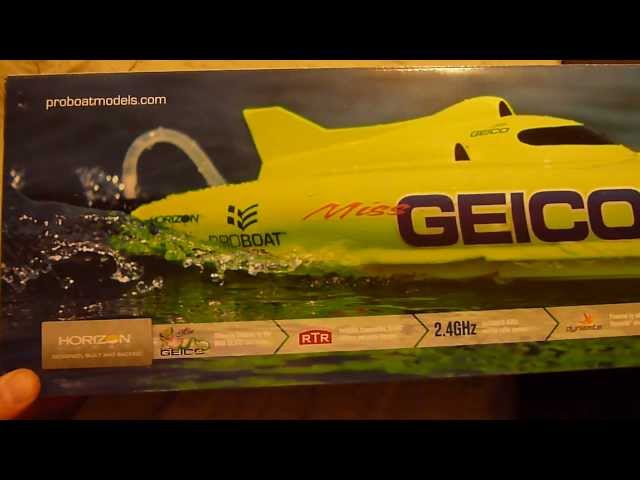 ProBoat Miss Geico 17" R/C Boat