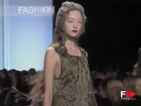Fashion Show "Vera Wang" Autumn Winter 2007 2008 Pret a Porter New York 1 of 3 by Fashion Channel