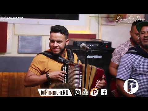 El Chamakito Acordeon Con El Cuarteto Tierra Adentro - Mujer Celosa