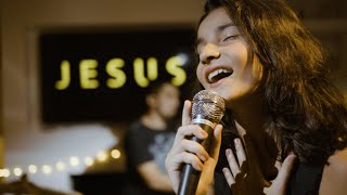 Firme em Tuas Mãos - Yasmin Verissimo - Live Session - Louvor e Adoração