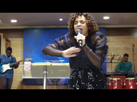 HELEN HIDALGO MINISTRY - NADIE PUEDE RETENER TU GLORIA - COVER @kairoworship