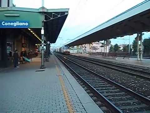 E652   transita  a  Conegliano