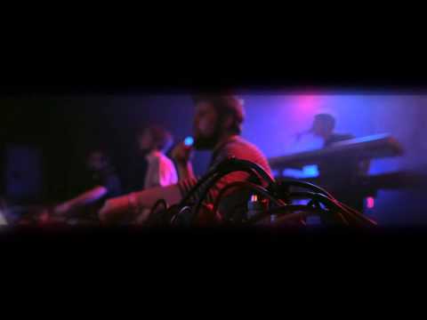 Trailer 3000Grad Wanderzirkus@Docks Hamburg2014