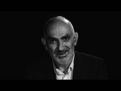 Poems spoken and sung by Paul Kelly: Sonnet 147