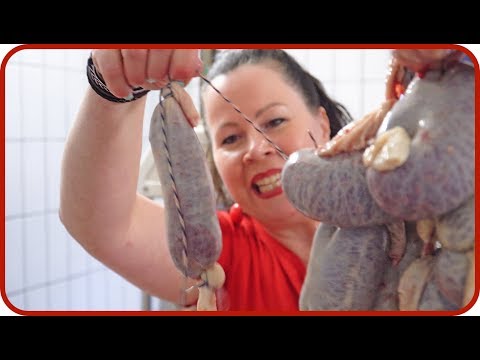WURST machen wie früher | Schlachtschüsselessen