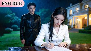 Hij dwong zijn vrouw te knielen voor zijn maîtresse – ze tekende de scheidingsakte en vertrok, hi...