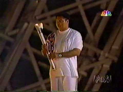 MUHAMMED ALI HONORED 1997 - WHEN WE WERE KINGS