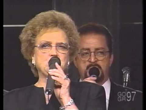Weatherfords  Tell My Friends  1997 Grand Ole Gospel Reunion