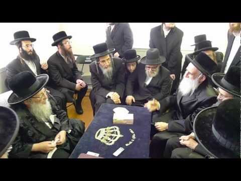 Admor Beis Chaim Shea, Gav"d Satmar Monsey nichum aveilim by Admor M'Spinka