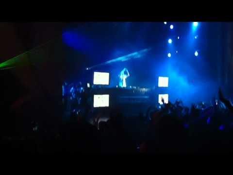 Laidback Luke - Till tonight @The Grove Anahiem - Into The AM