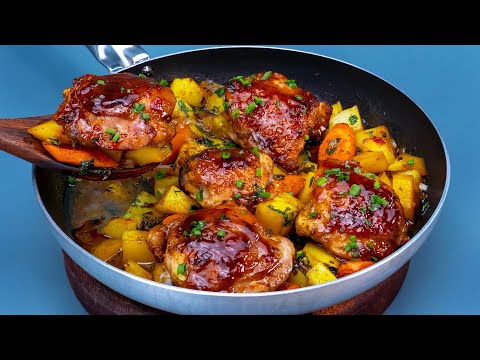 Cosce di pollo in salsa speciale, con verdure saltate. Ricetta facile, in padella!