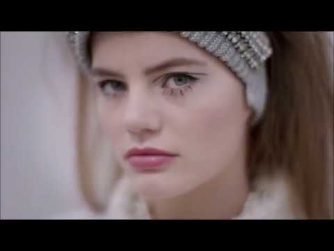 CHANEL autumn winter 2017-18 ready-to-wear fashion show