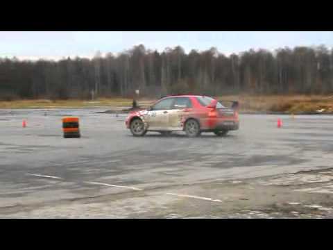 Mitsubishi Lancer Barborka Bstok kolejny przejazd