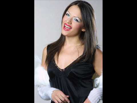 Aleksandra Pileva - Pod Isto Nebo Sme.wmv