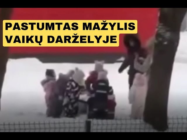 Vaikų darželio darbuotojai pastūmus vaiką – pikta visuomenė ir atvira įstaiga