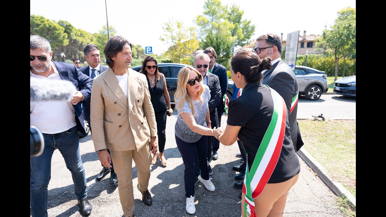 GIORGIA MELONI A POLICORO, VISITA ALLE AREE MAGGIORMENTE COLPITE DALLA VIOLENTA TROMBA D’ARIA