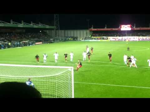 Penalty Excelsior - PSV: 2-1