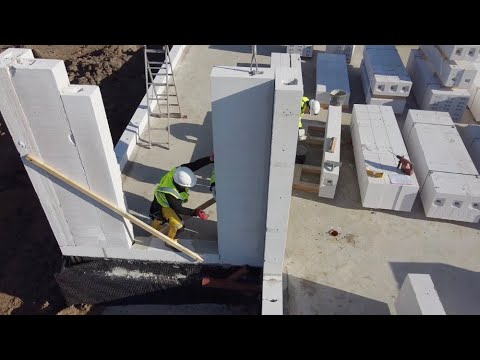 Targi PSB 2023 w Kielcach. Premiera nowego produktu – płyt z betonu komórkowego Ytong panel SWE