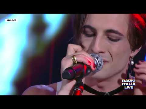 Måneskin - Vent'anni / Amandoti (Radio Italia Live)