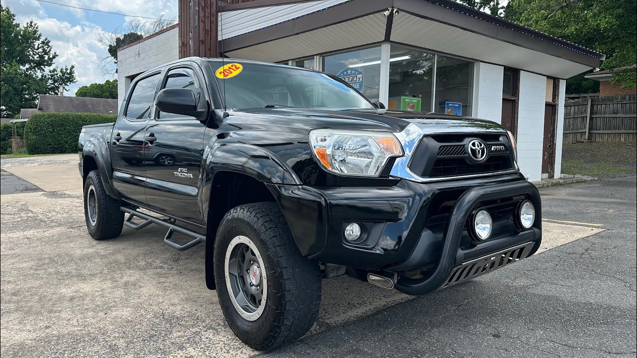 2012 Toyota Tacoma V6 - Video
